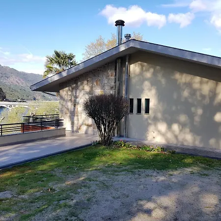Holiday home Vivenda Do Paul