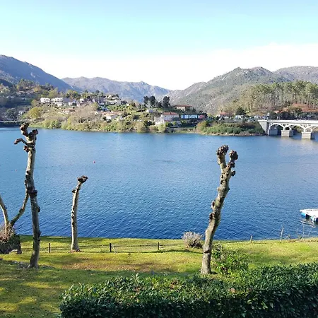 Hébergement de vacances Vivenda Do Paul Gerês